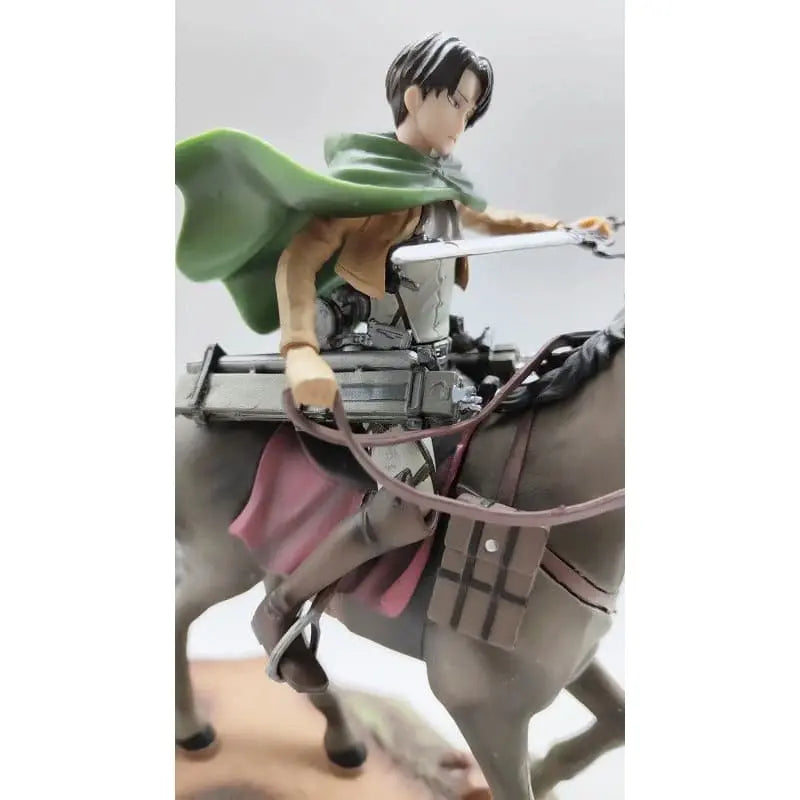 Rivaille Ackerman Figuren zu Pferd – Attack on Titan™
